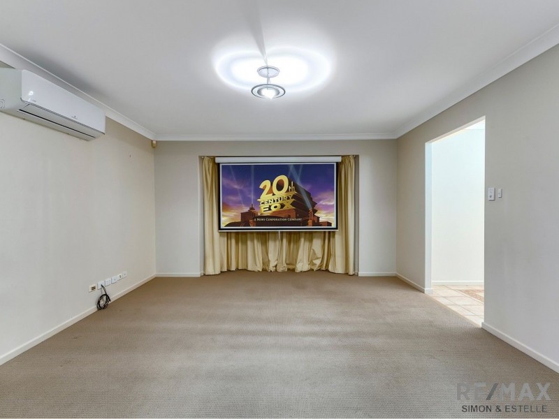 16 Orangetip Crescent, Calamvale QLD 4116