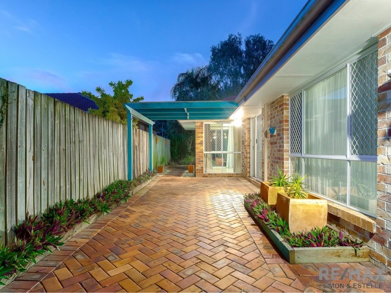 16 Orangetip Crescent, Calamvale QLD 4116