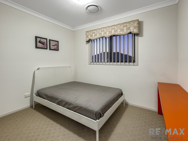 64 Alfred Circuit, Calamvale QLD 4116