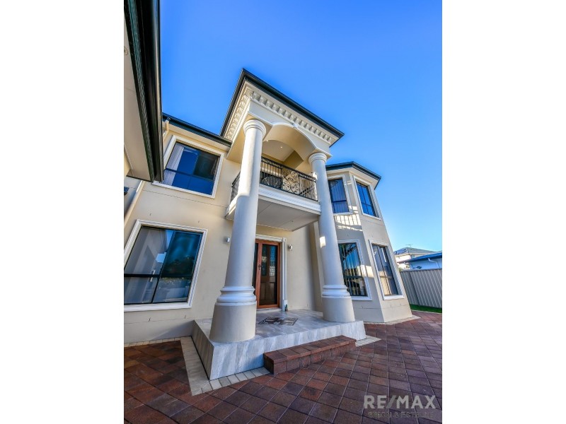 64 Alfred Circuit, Calamvale QLD 4116