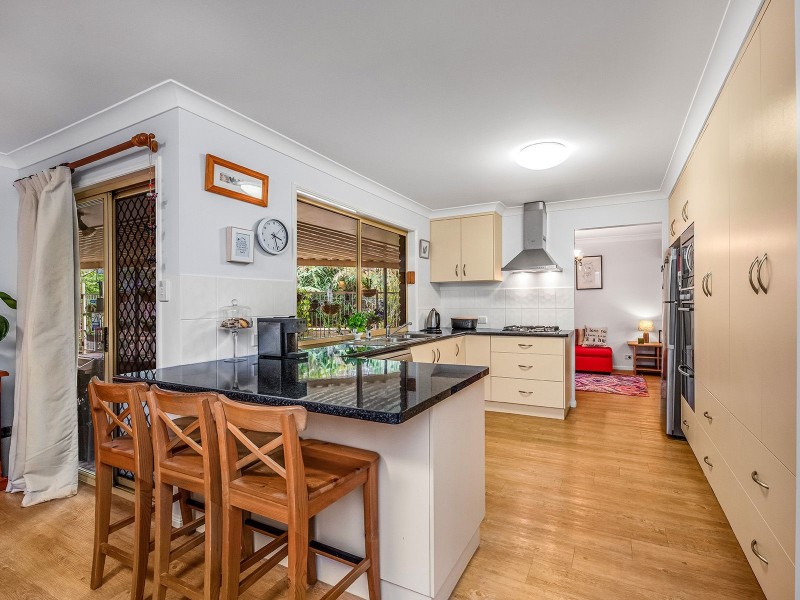 7 Springfield Pl, Forest Lake QLD 4078