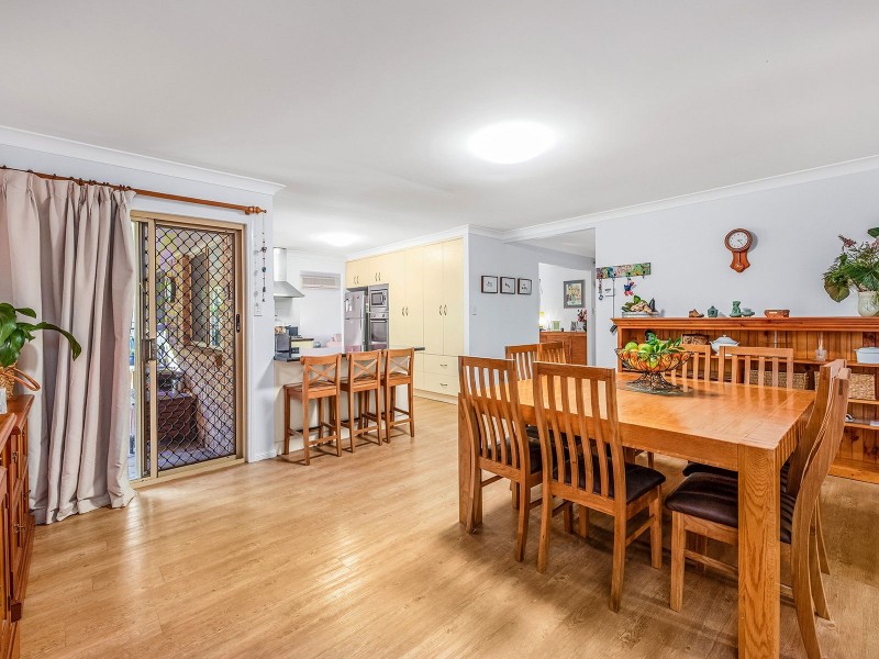 7 Springfield Pl, Forest Lake QLD 4078