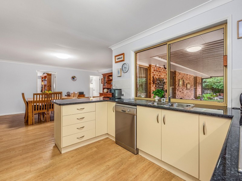 7 Springfield Pl, Forest Lake QLD 4078