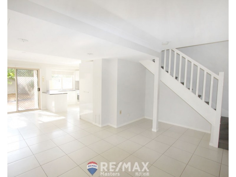 2/84 St Andrew Street, Kuraby QLD 4112