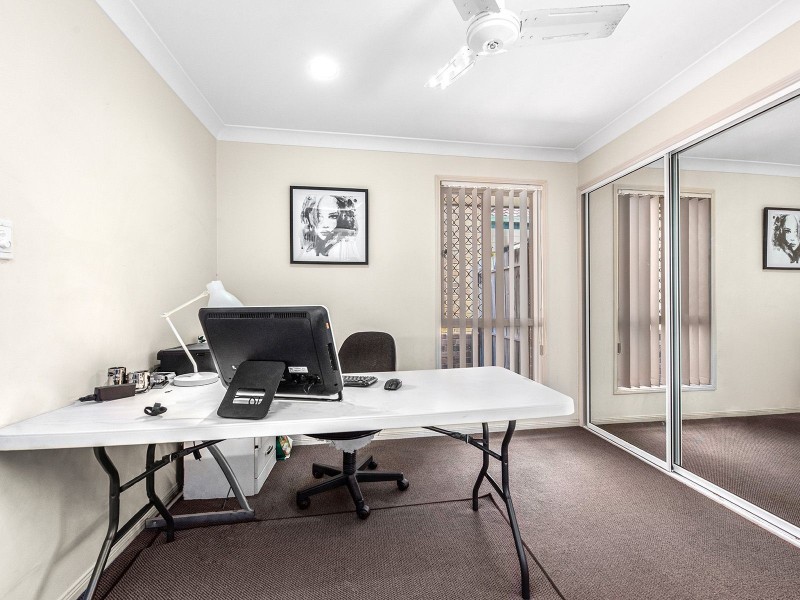 5 Illawarra Cl, Forest Lake QLD 4078