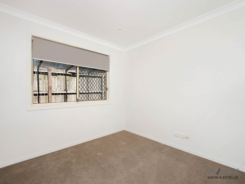 14 Scarlet Oak Place, Calamvale QLD 4116