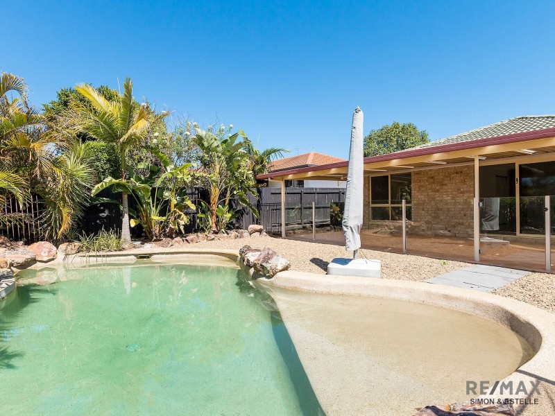 14 Scarlet Oak Place, Calamvale QLD 4116