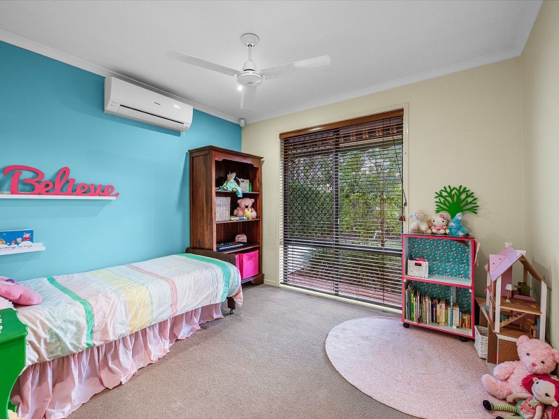 4 Benarkin St, Forest Lake QLD 4078