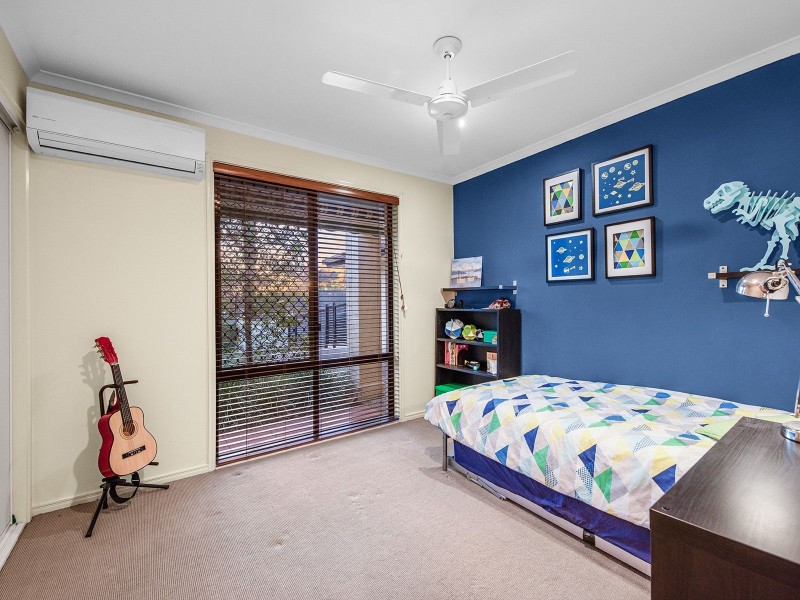 4 Benarkin St, Forest Lake QLD 4078