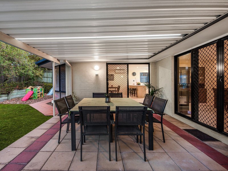 4 Benarkin St, Forest Lake QLD 4078