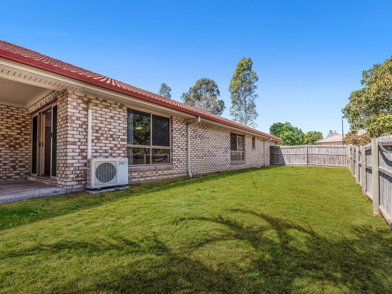 76 Snowy River Cct, Forest Lake QLD 4078