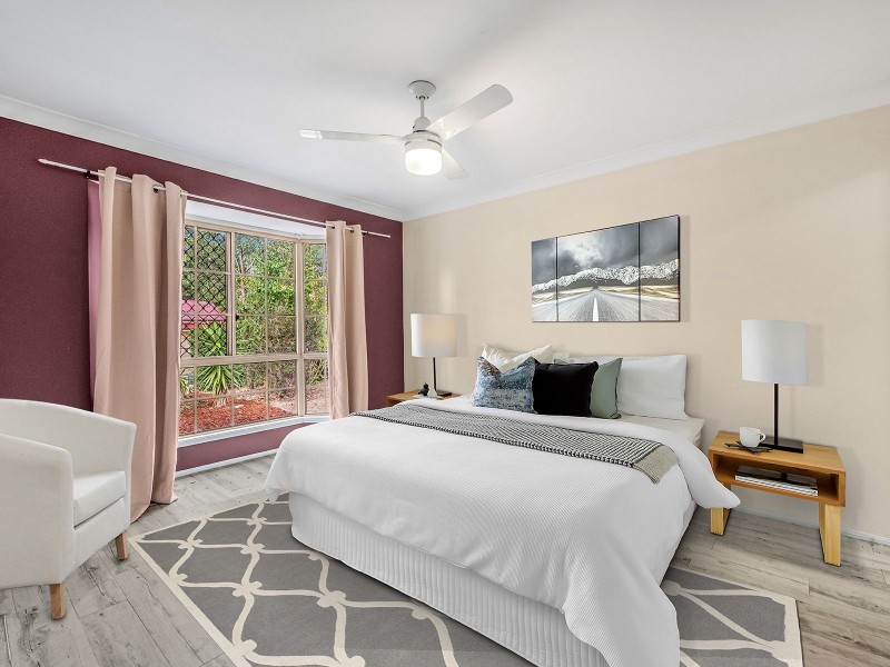 22 Banksia Cct, Forest Lake QLD 4078