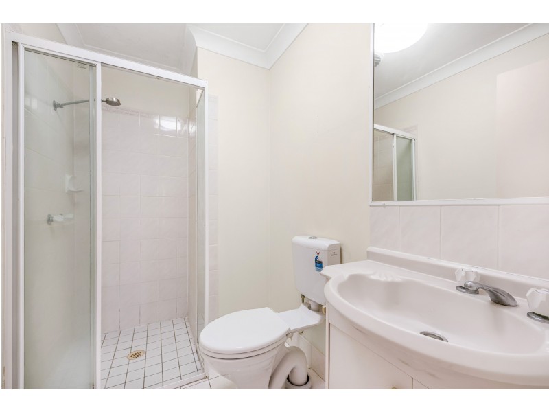 22 Banksia Cct, Forest Lake QLD 4078