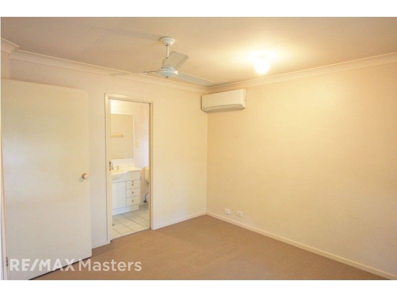 138 Bordeaux Street, Eight Mile Plains QLD 4113