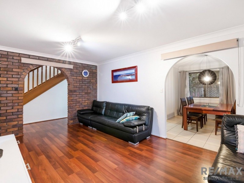 35 Roosevelt Drive, Stretton QLD 4116