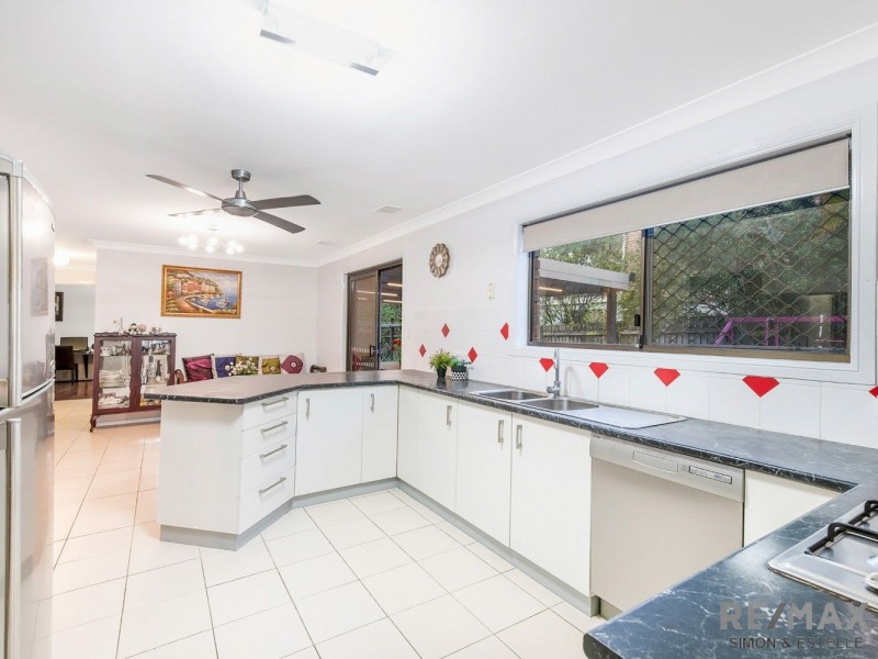 35 Roosevelt Drive, Stretton QLD 4116