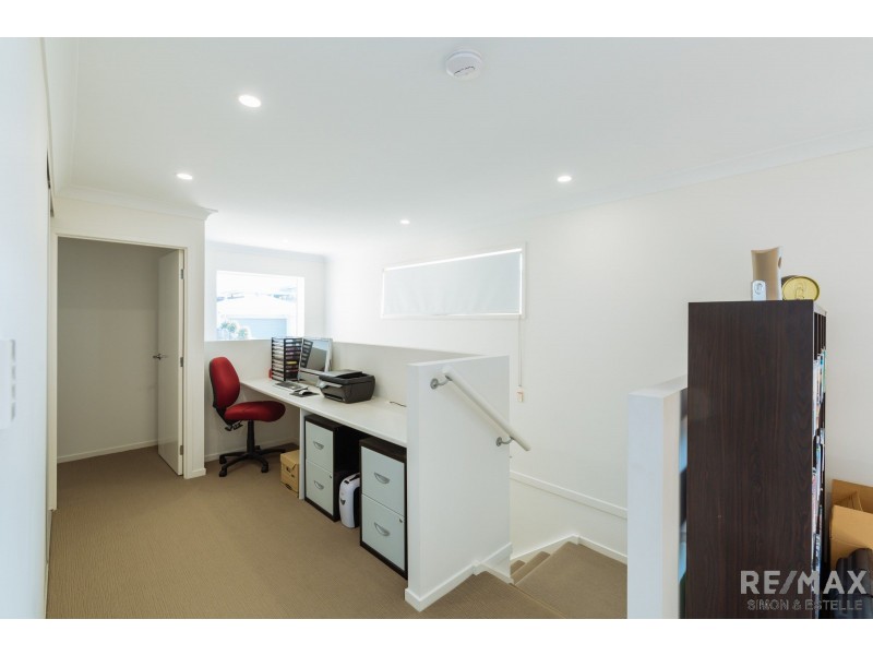 48 Jersey Crescent, Springfield Lakes QLD 4300