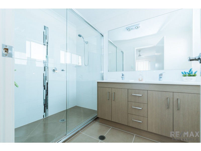 48 Jersey Crescent, Springfield Lakes QLD 4300