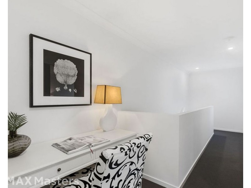 9/41-45 Benfer Road, Victoria Point QLD 4165