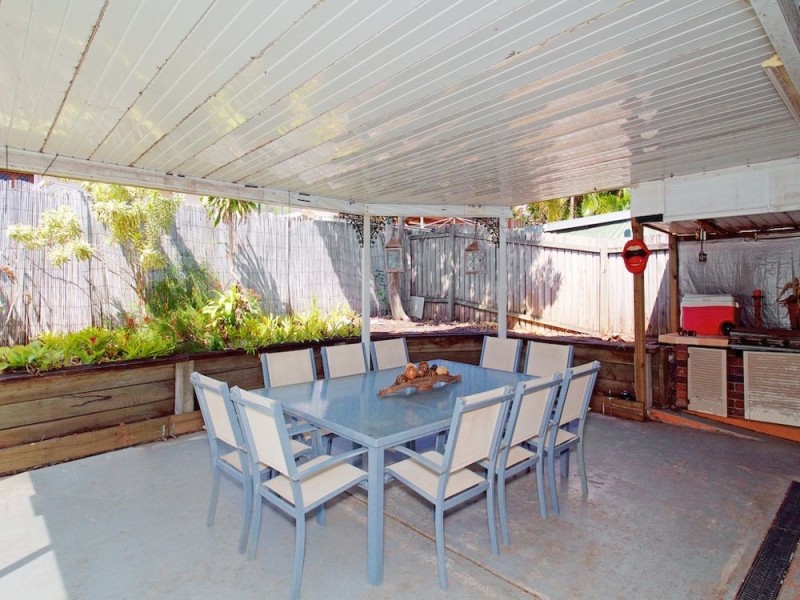 73 Jardine Drive, Springwood QLD 4127