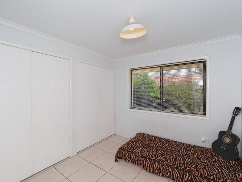 73 Jardine Drive, Springwood QLD 4127