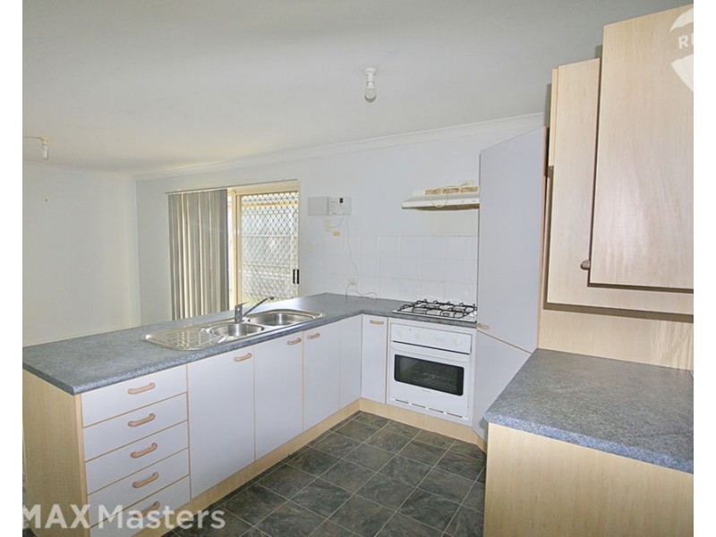 17 Robinson Crescent, Runcorn QLD 4113