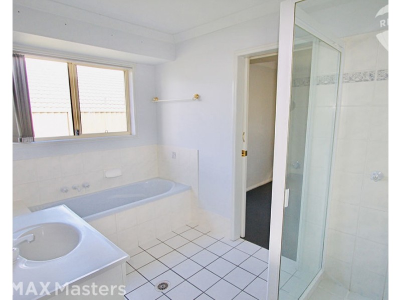 17 Robinson Crescent, Runcorn QLD 4113