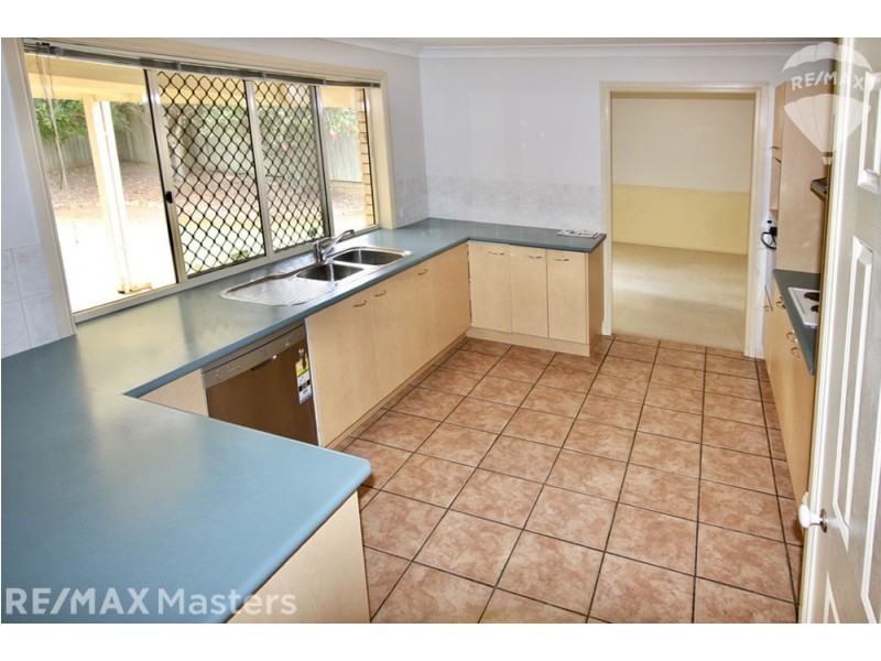 16 Gymea Place, Kuraby QLD 4112