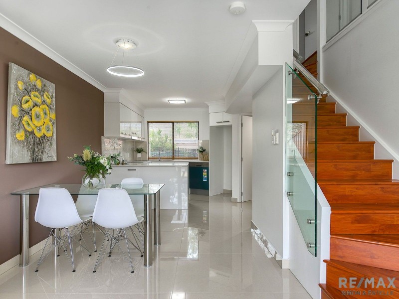 11 Riley Street, Calamvale QLD 4116