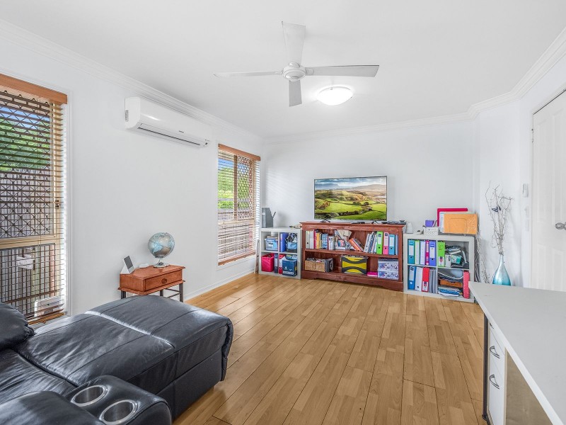 110 Jubilee Ave, Forest Lake QLD 4078