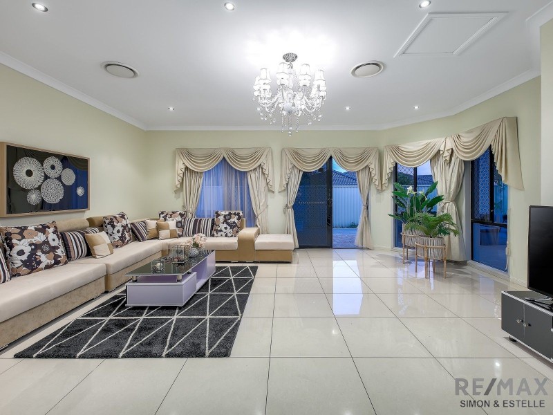 120 The Avenue, Sunnybank Hills QLD 4109