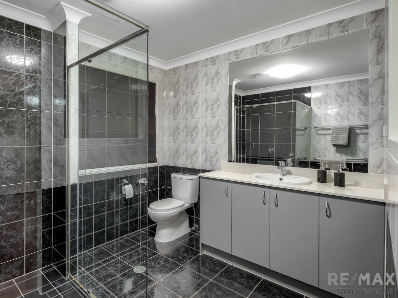 120 The Avenue, Sunnybank Hills QLD 4109