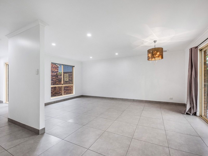 61 Laricina Circuit, Forest Lake QLD 4078