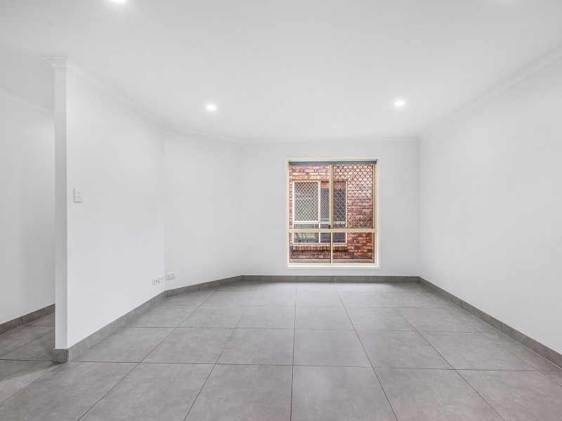 61 Laricina Circuit, Forest Lake QLD 4078