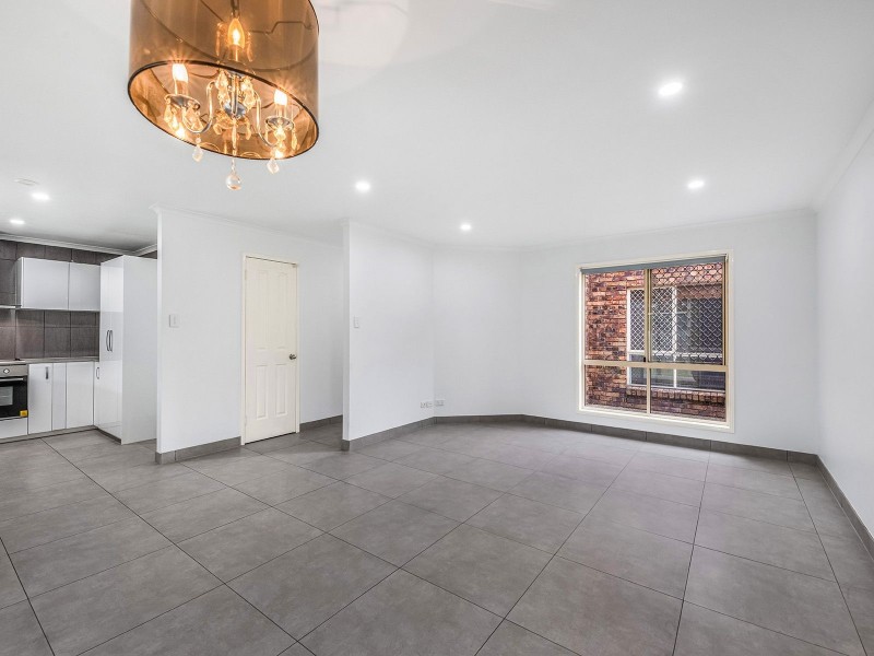 61 Laricina Circuit, Forest Lake QLD 4078