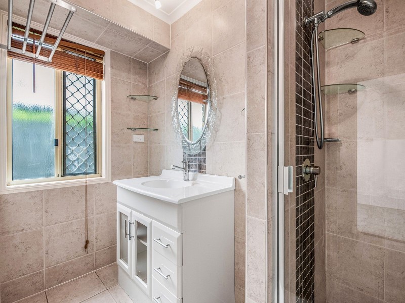 61 Laricina Circuit, Forest Lake QLD 4078