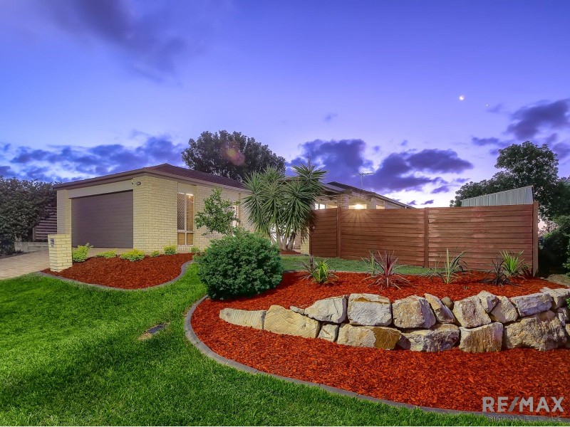 46 Mapelton Circuit, Parkinson QLD 4115