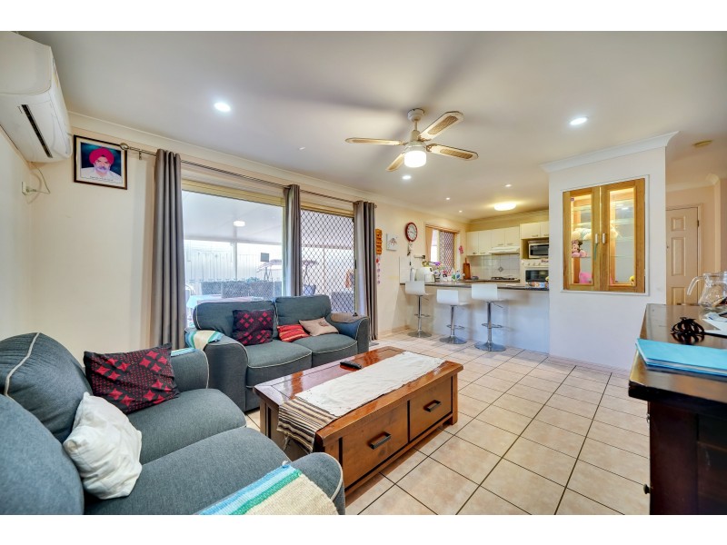 82 Ibis Cct, Forest Lake QLD 4078