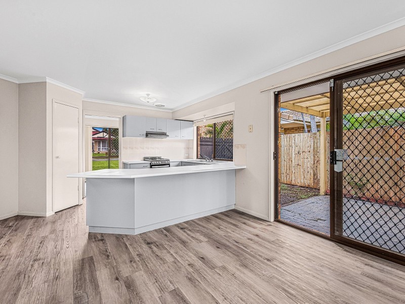 3 Pinaster St, Forest Lake QLD 4078