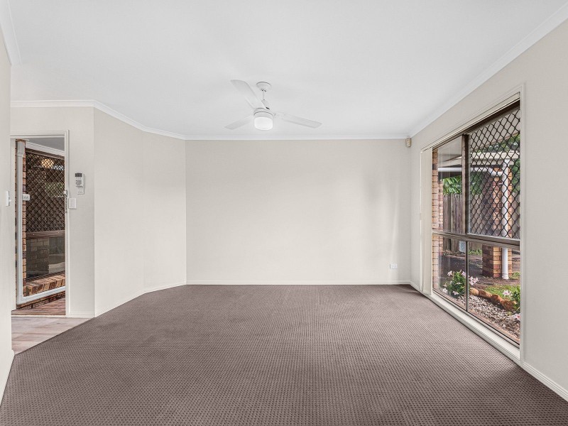 3 Pinaster St, Forest Lake QLD 4078