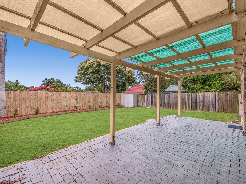 3 Pinaster St, Forest Lake QLD 4078