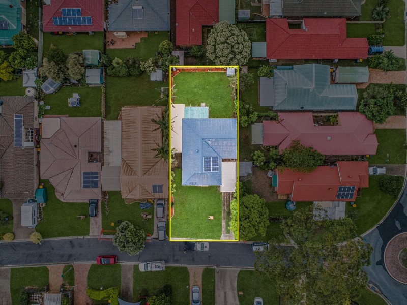 3 Pinaster St, Forest Lake QLD 4078