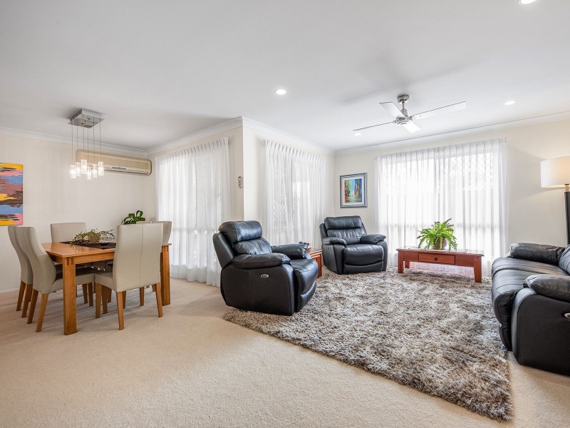 36 Acorn Cct, Forest Lake QLD 4078