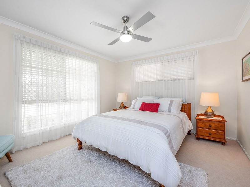 36 Acorn Cct, Forest Lake QLD 4078