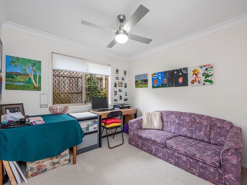 36 Acorn Cct, Forest Lake QLD 4078