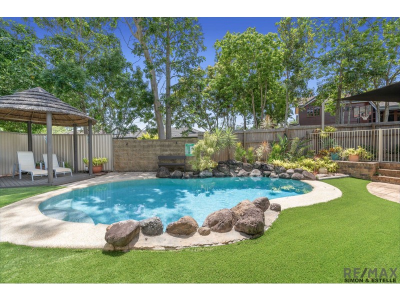 19 Superior Place, Parkinson QLD 4115
