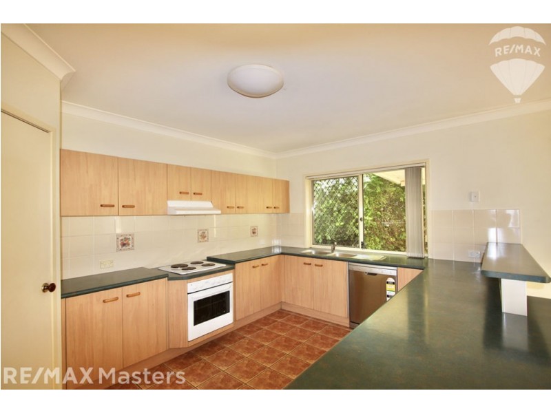 10 Ngairi Close, Eight Mile Plains QLD 4113