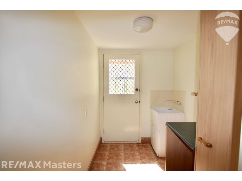 10 Ngairi Close, Eight Mile Plains QLD 4113