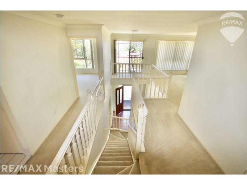 10 Ngairi Close, Eight Mile Plains QLD 4113