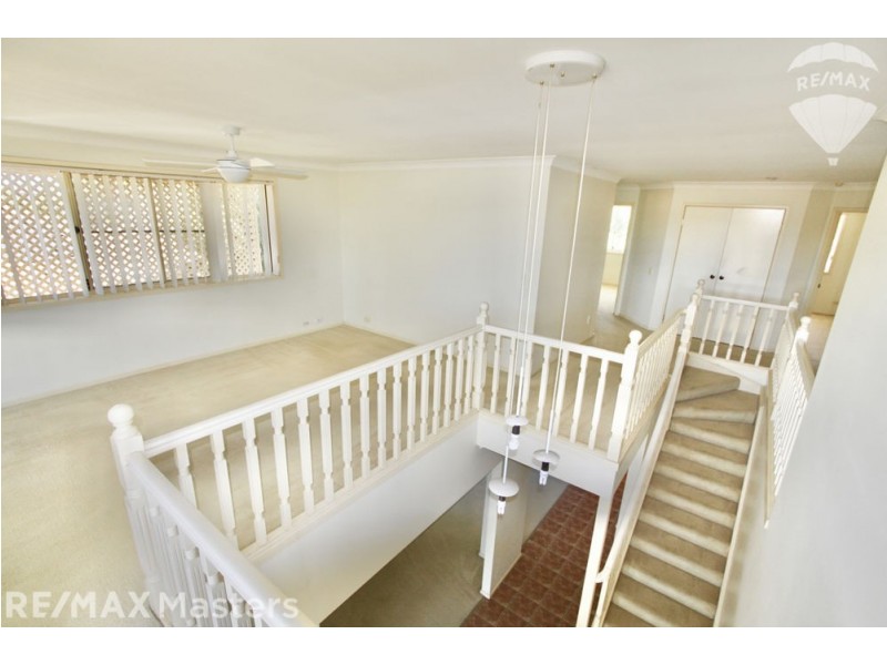 10 Ngairi Close, Eight Mile Plains QLD 4113